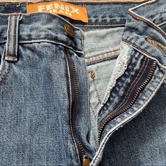 Fenix Distressed High-Rise Jeans Size 24 - Picture 11 of 13